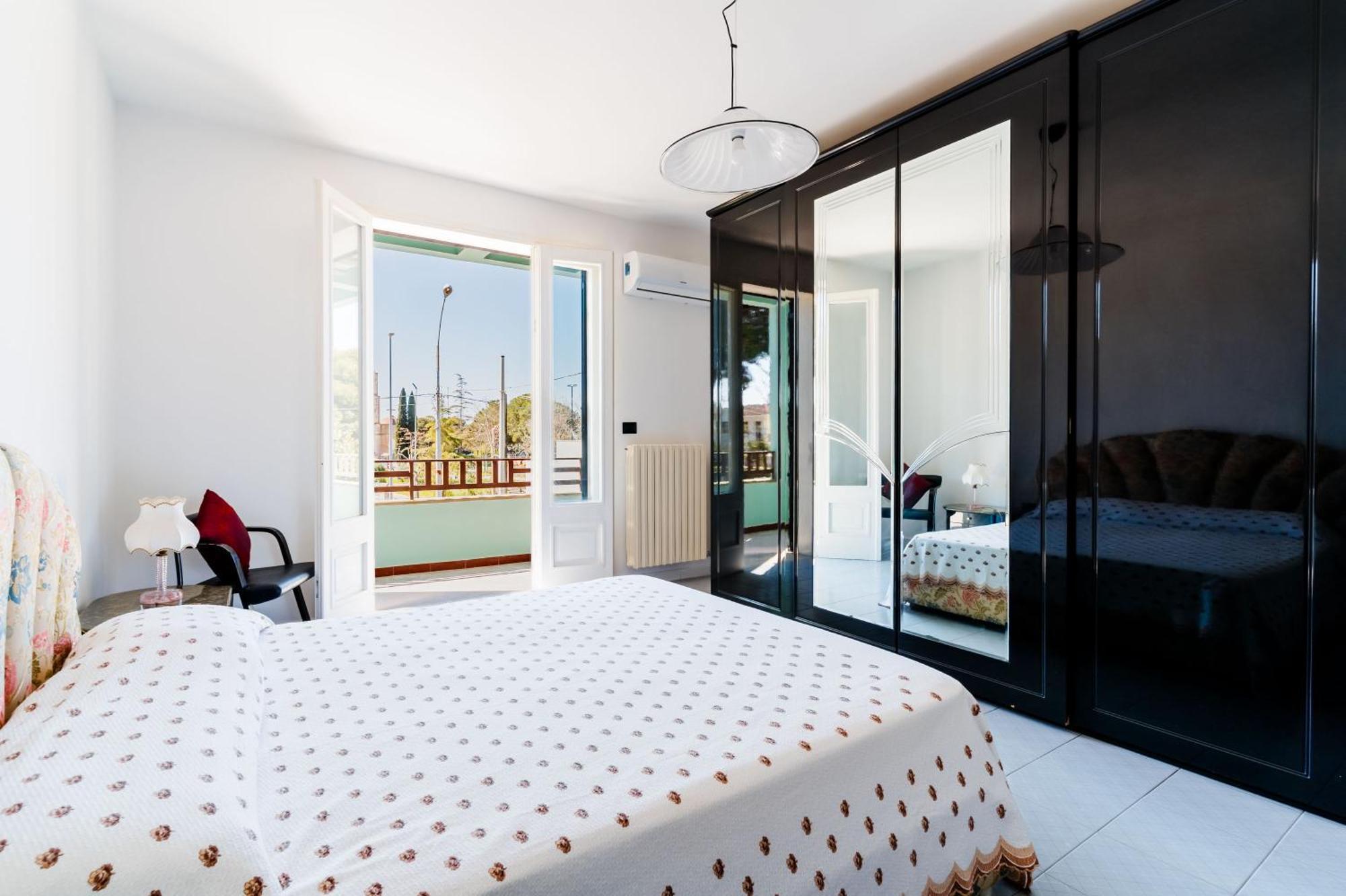 טוליה Intera Casa Ad Uso Esclusivo Con 3 Camere 2 Bagni Giardino Wifi Parcheggio Lavatrice Microonde Barbecue Macchina Caffe מראה חיצוני תמונה